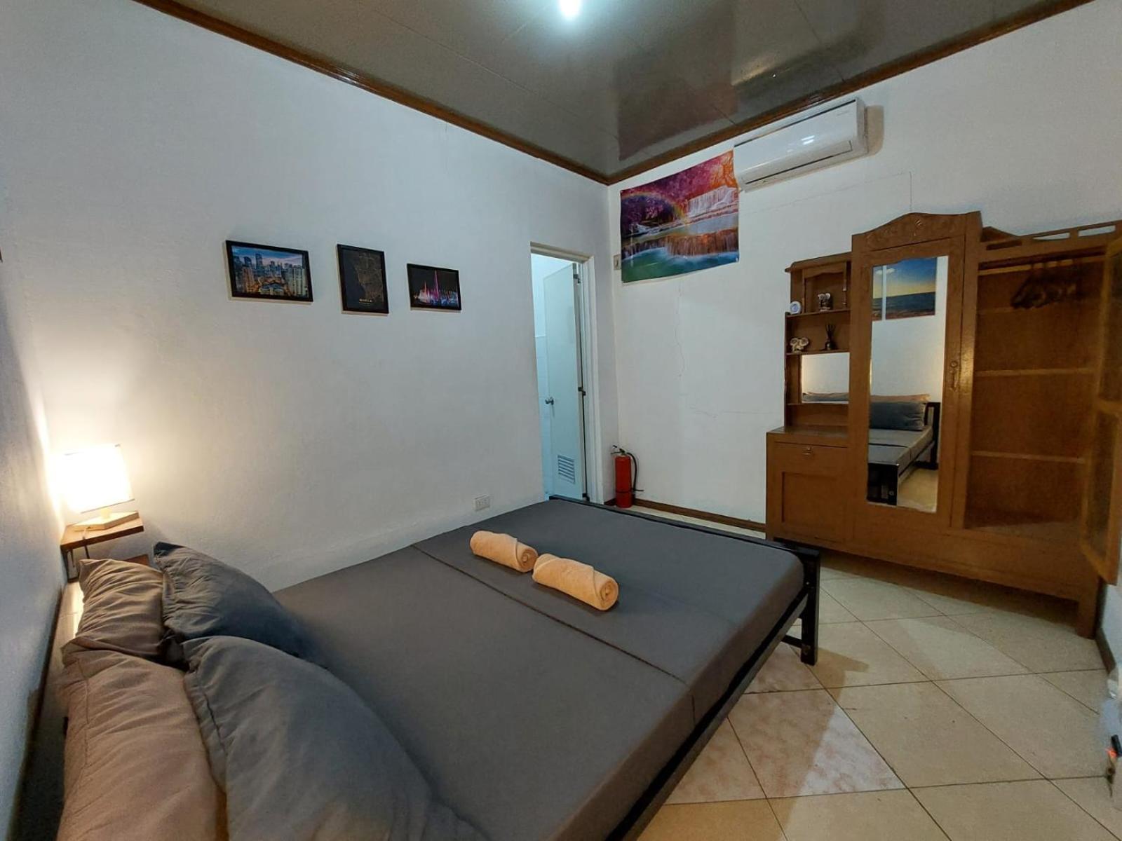 Ohlala Hostel Moalboal Esterno foto